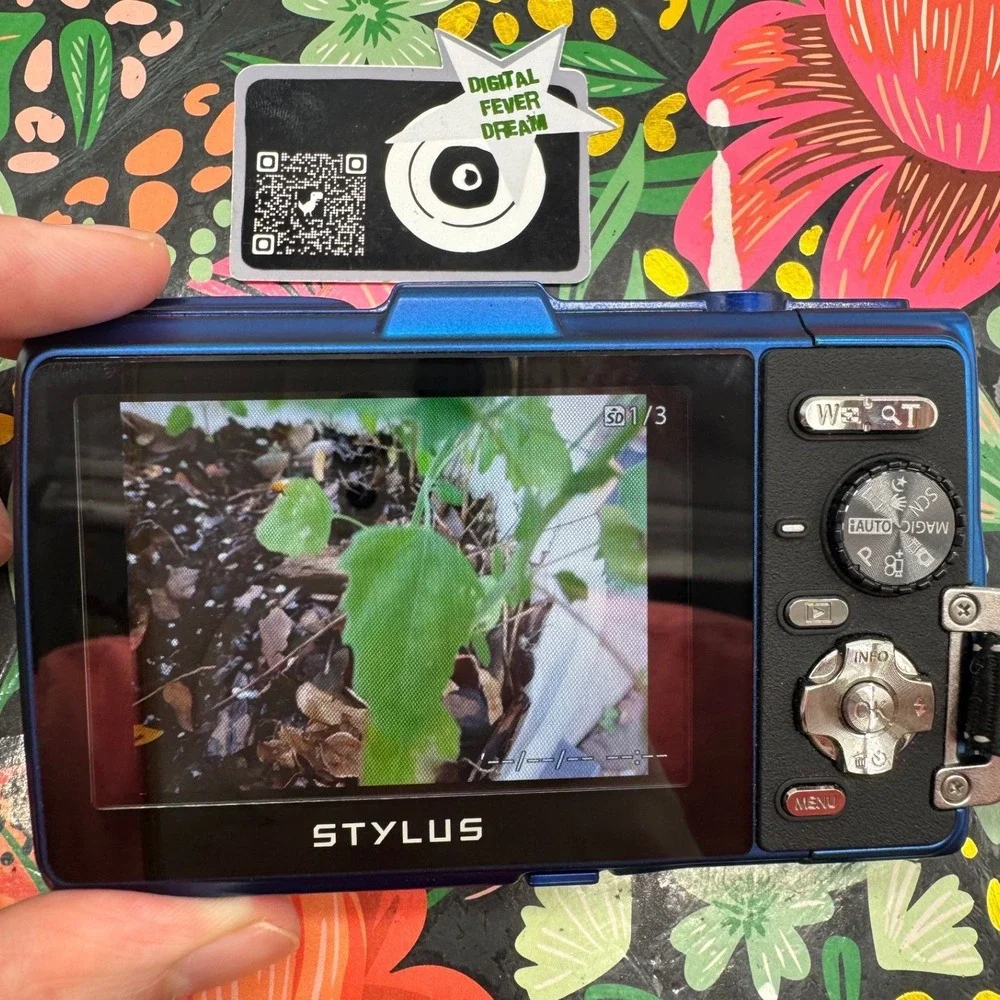 Olympus Tough TG-830 iHS Blue Digital Camera Bundle Waterproof Shockproof 16MP